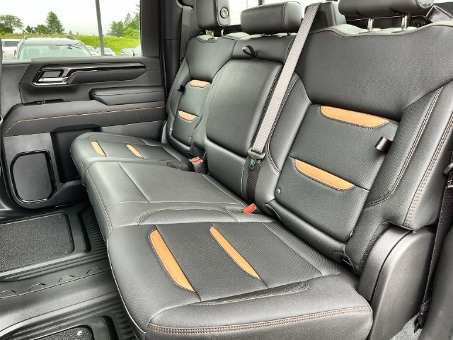 New 2026 GMC Sierra 2500 AT4 w/ AT4 Premium Plus Package AWD/4WD image 33