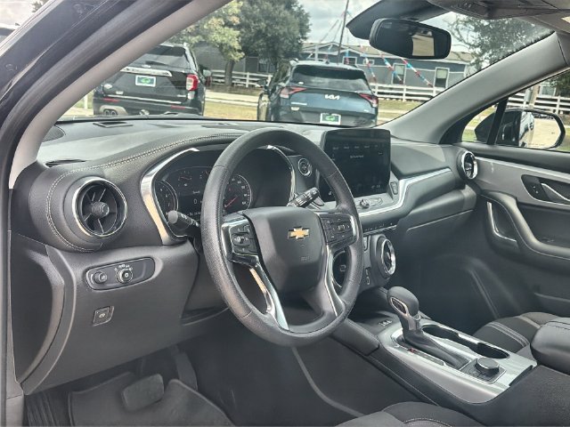 Used 2024 Chevrolet Blazer LT w/ Convenience Package FWD image 10