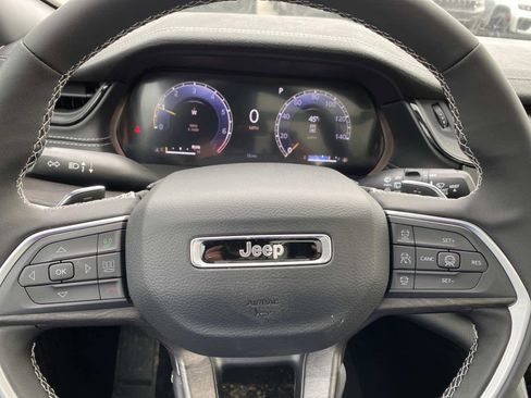 New 2026 Jeep Grand Cherokee Limited w/ Limited Altitude Package image 13