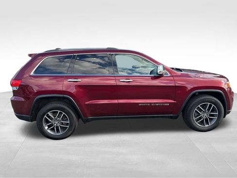 Used 2018 Jeep Grand Cherokee Limited w/ Trailer Tow Group IV image 6