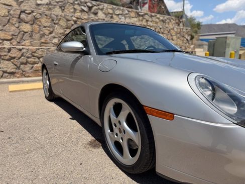 Used 2000 Porsche 911 Carrera image 29