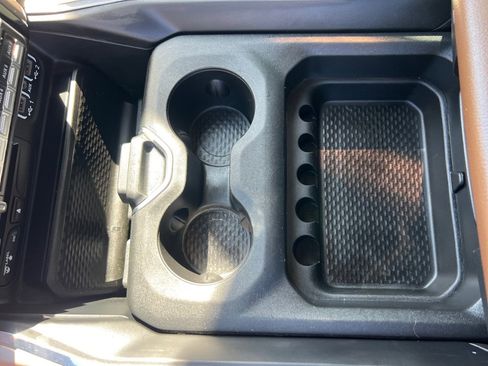 Used 2019 RAM 2500 Laramie AWD/4WD image 40