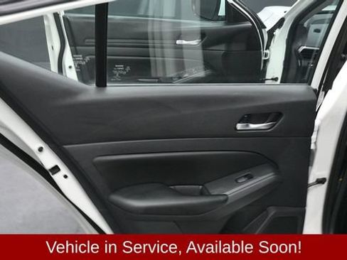 Used 2021 Nissan Altima 2.5 S FWD image 12