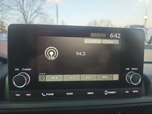 Used 2023 Honda CR-V EX image 20