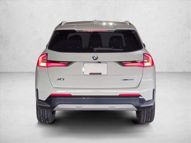 Used 2024 BMW X1 xDrive28i w/ Convenience Package AWD/4WD image 7