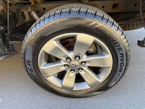 Used 2013 Ford F150 FX4 w/ Luxury Equipment Group image 19