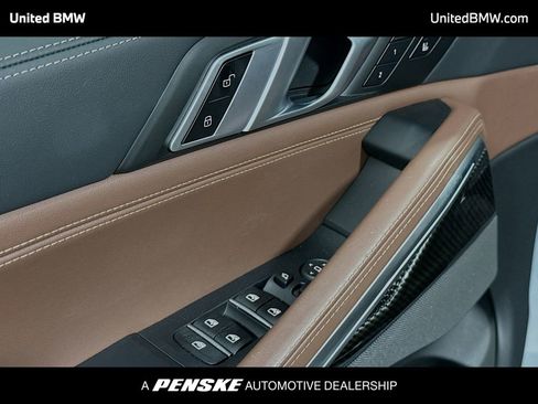 Used 2025 BMW X6 M60i w/ Executive Package image 3