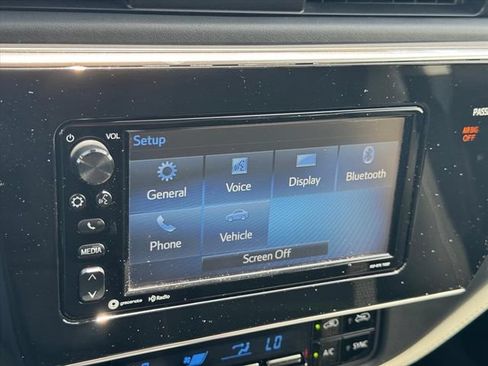 Used 2018 Toyota Corolla iM FWD image 22