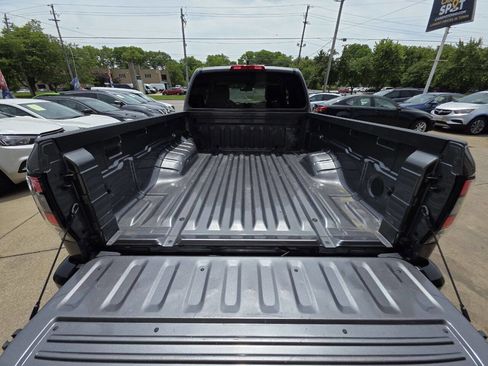 Used 2022 Nissan Frontier S AWD/4WD image 21