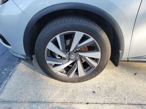 Used 2018 Nissan Murano Platinum FWD image 6