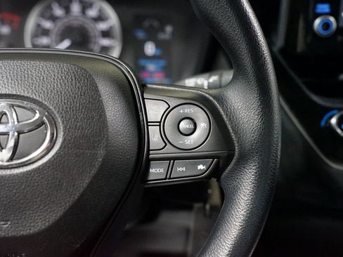 Used 2022 Toyota Corolla LE image 13