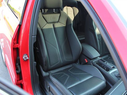 Used 2020 Audi Q3 2.0T Prestige w/ Prestige Package image 29