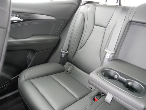 Used 2025 Buick Envision Preferred image 12