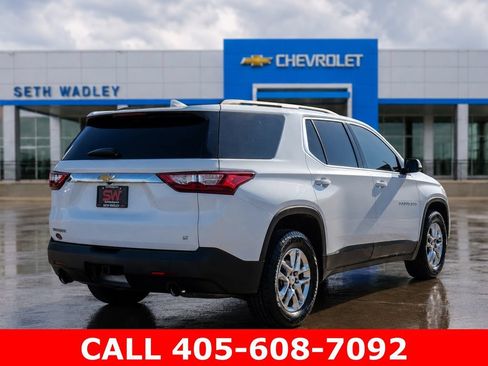 Used 2020 Chevrolet Traverse LT FWD image 7