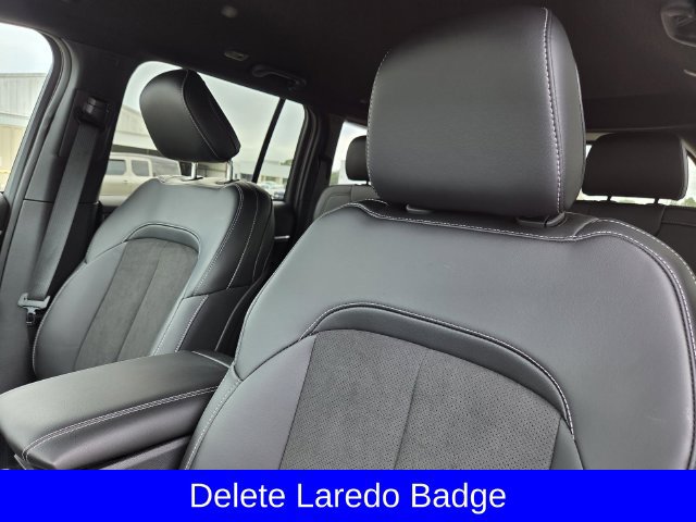 New 2026 Jeep Grand Cherokee Altitude RWD image 24