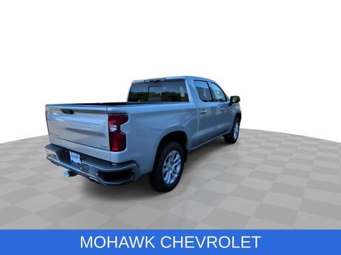 Certified 2022 Chevrolet Silverado 1500 LTZ w/ LTZ Premium Package AWD/4WD image 8