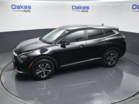 Certified 2024 Kia Sportage EX FWD image 50