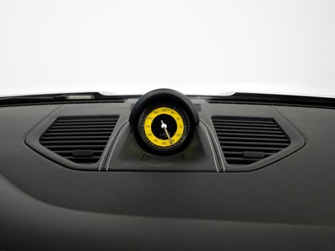 Used 2022 Porsche 911 GT3 image 33