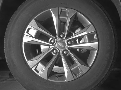 Used 2025 Chevrolet Equinox LT image 13