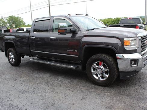 Used 2016 GMC Sierra 2500 SLT w/ Driver Alert Package AWD/4WD image 7
