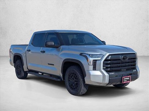 Used 2026 Toyota Tundra SR5 RWD image 7