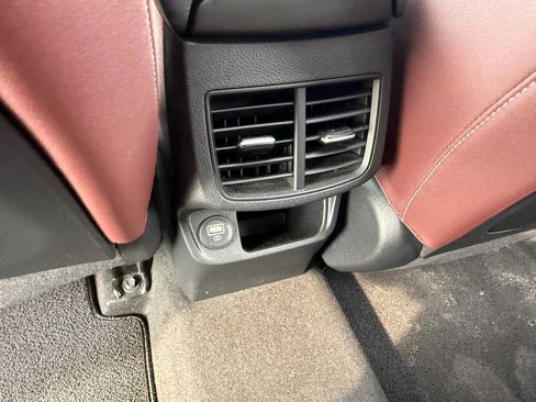 Used 2023 Kia Seltos SX w/ SX Sunroof Package AWD/4WD image 19