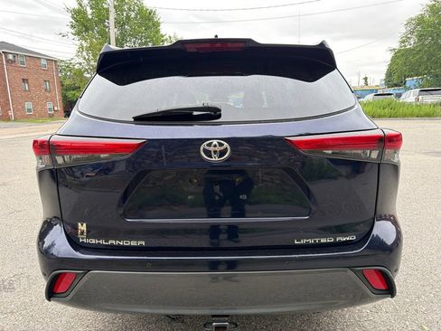 Used 2020 Toyota Highlander Limited AWD/4WD image 6