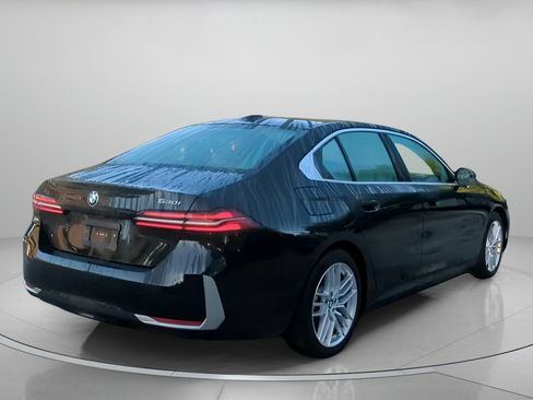 Used 2025 BMW 530i RWD image 27