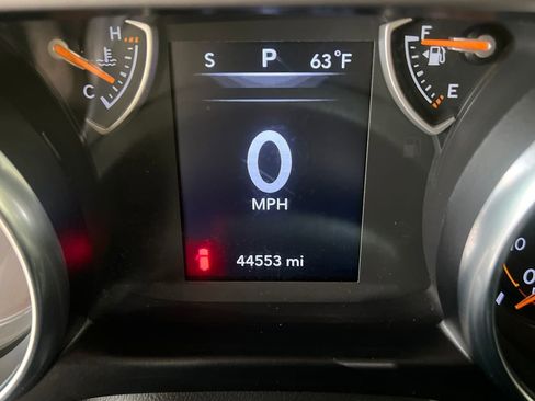 Used 2023 Jeep Wrangler Unlimited Sport AWD/4WD image 22