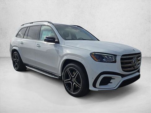 Certified 2026 Mercedes-Benz GLS 450 4MATIC image 6
