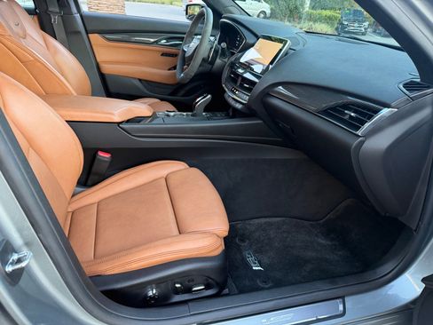 Used 2023 Cadillac CT5 V w/ Platinum Package image 29