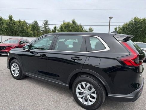 Certified 2023 Honda CR-V LX image 2