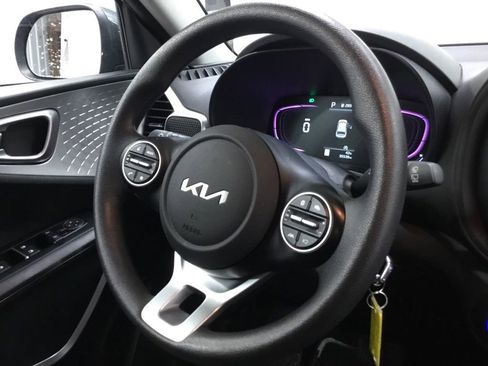 Used 2024 Kia Soul LX w/ LX Technology Package image 26