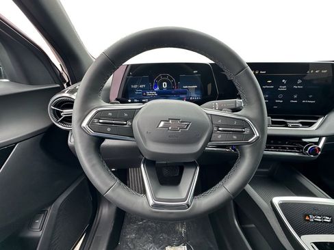 New 2026 Chevrolet Equinox LT w/ Convenience Package II image 12