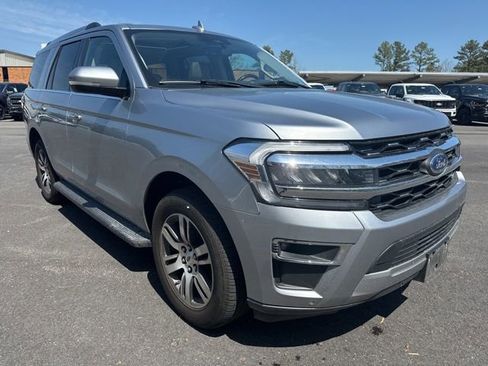 Certified 2024 Ford Expedition Limited AWD/4WD image 7