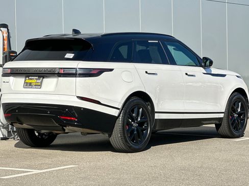 Certified 2025 Land Rover Range Rover Velar Dynamic SE image 5