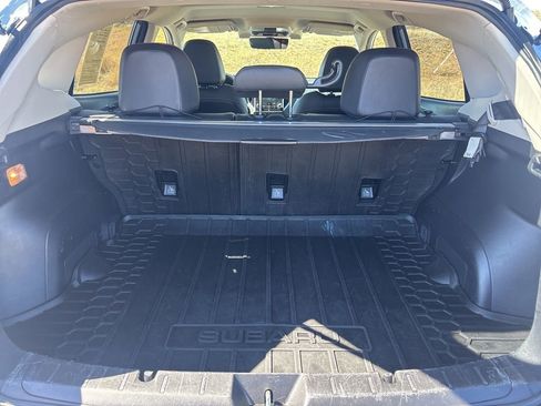 Used 2019 Subaru Crosstrek 2.0i Limited w/ Popular Package #4 image 14