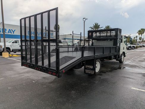 New 2025 Chevrolet Low Cab Forward image 4