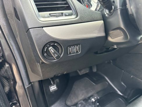 Used 2016 Dodge Grand Caravan R/T w/ Safety Sphere Group FWD image 23