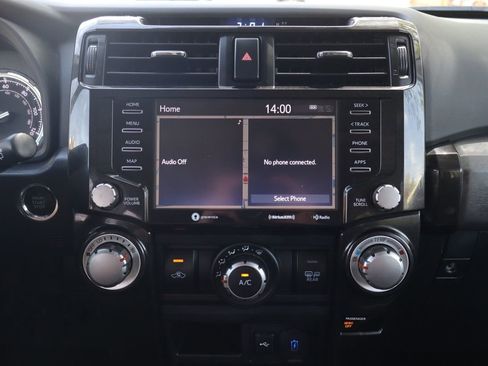 Used 2022 Toyota 4Runner TRD Off-Road Premium w/ Moonroof Package image 35