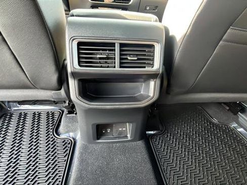 New 2026 Volkswagen Atlas Cross Sport SE AWD/4WD image 23