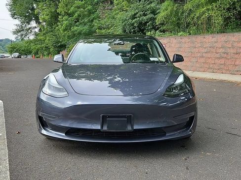 Used 2023 Tesla Model 3 Standard Range RWD image 2