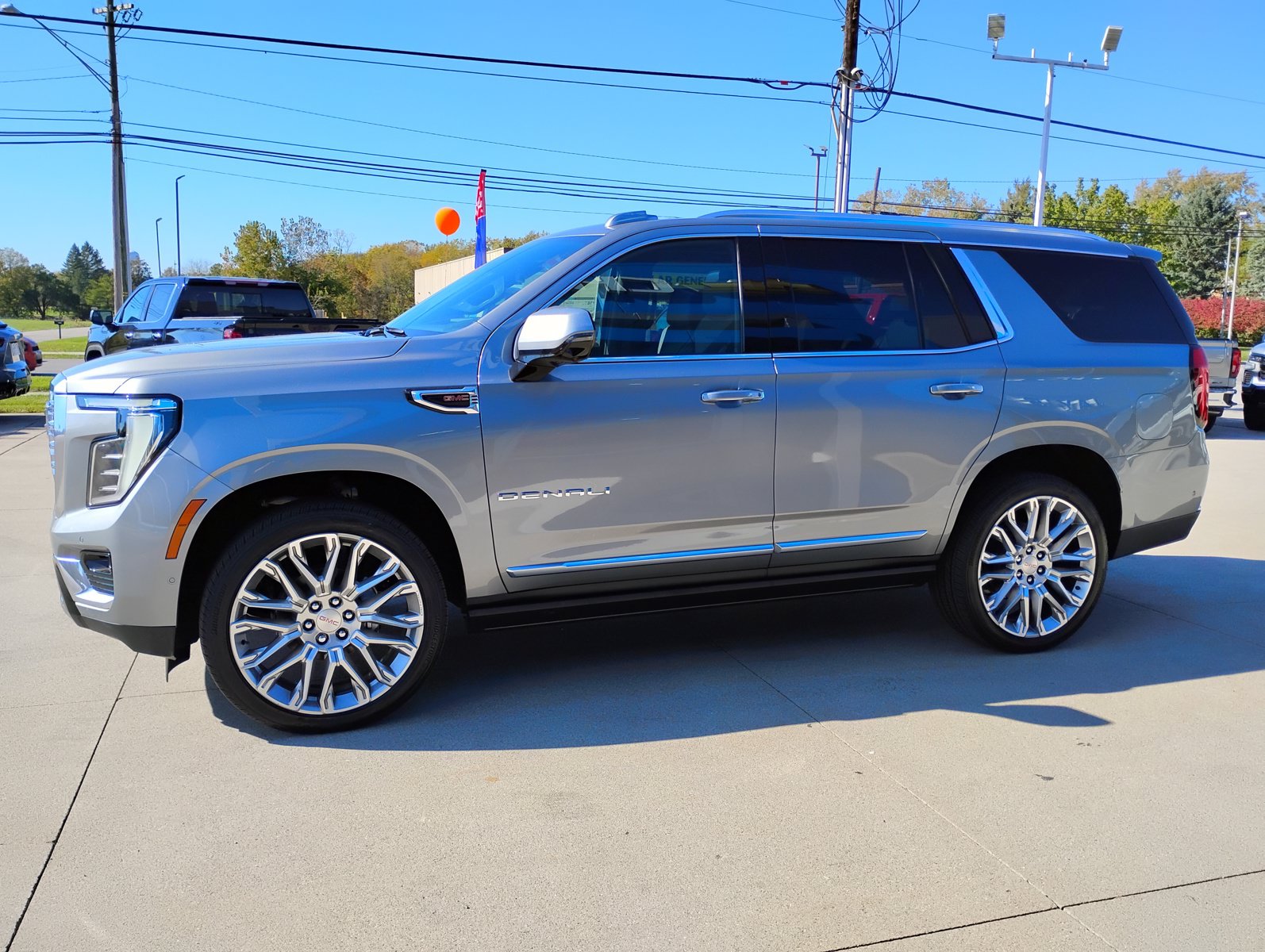 New 2027 GMC Yukon Denali w/ Denali Reserve Package AWD/4WD image 12
