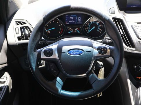 Used 2015 Ford Escape SE FWD image 14