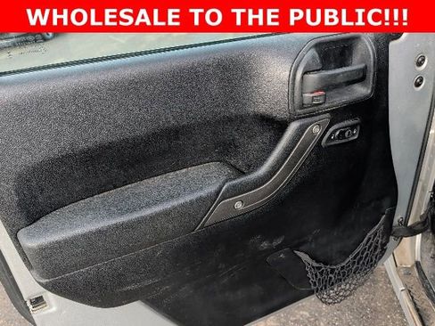 Used 2012 Jeep Wrangler Unlimited Sport image 13