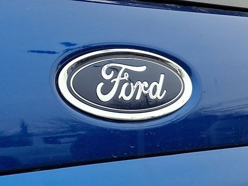 Used 2022 Ford EcoSport SE w/ SE Convenience Package image 30