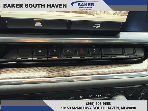 Used 2023 Chevrolet Silverado 1500 LT Trail Boss w/ Protection Package image 21