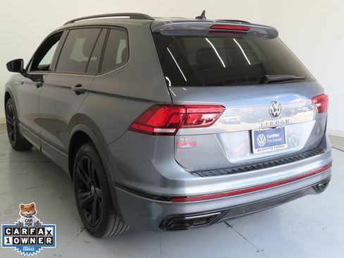 Certified 2024 Volkswagen Tiguan SE R-Line image 7