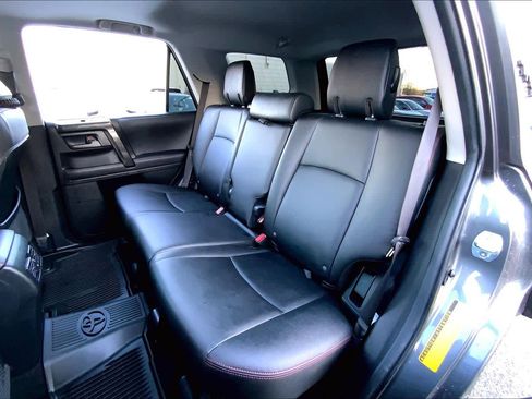 Used 2020 Toyota 4Runner TRD Off-Road Premium w/ Moonroof Package image 21
