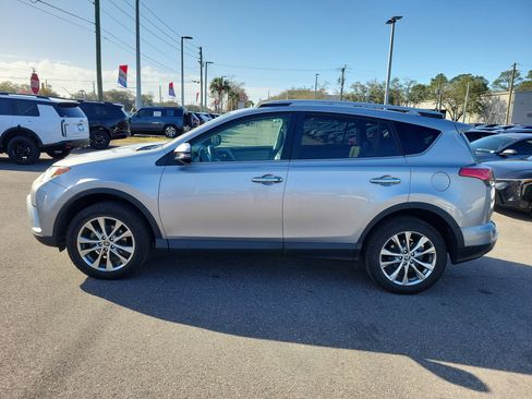 Used 2016 Toyota RAV4 Limited image 4